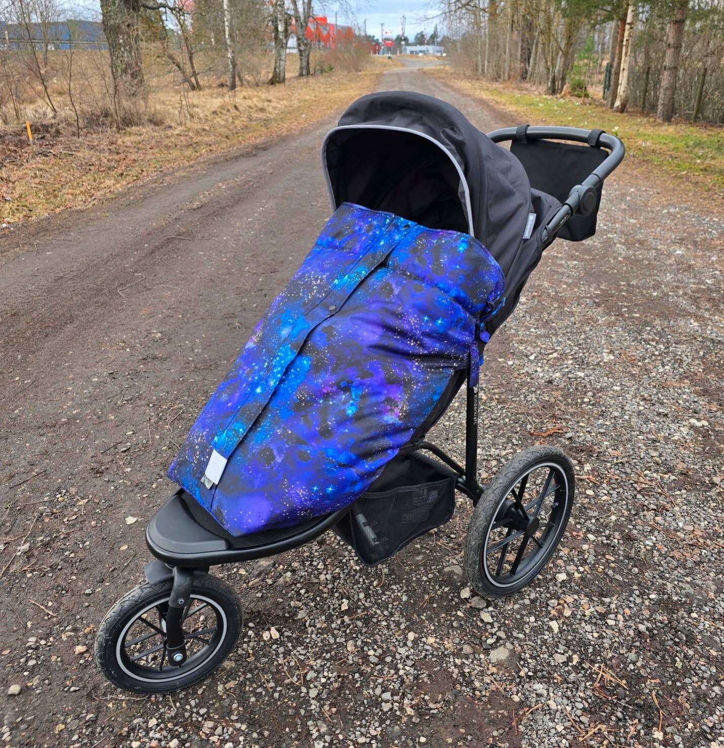 Sinine lukuga jalakate THULE footmuff handmade